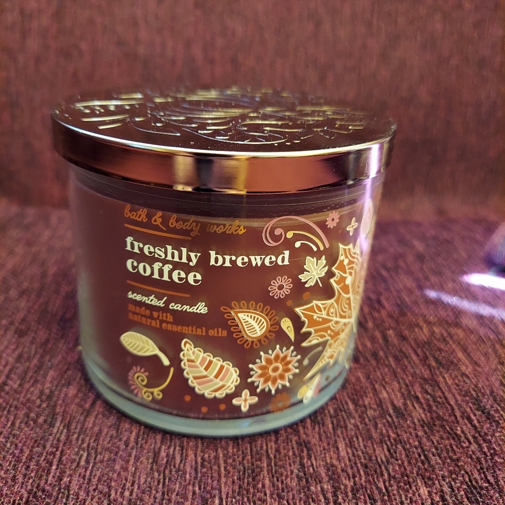 Freshly brewed coffee candle by bath and body works